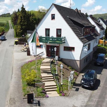 Hotel Haus Sonneneck Medebach Esterno foto