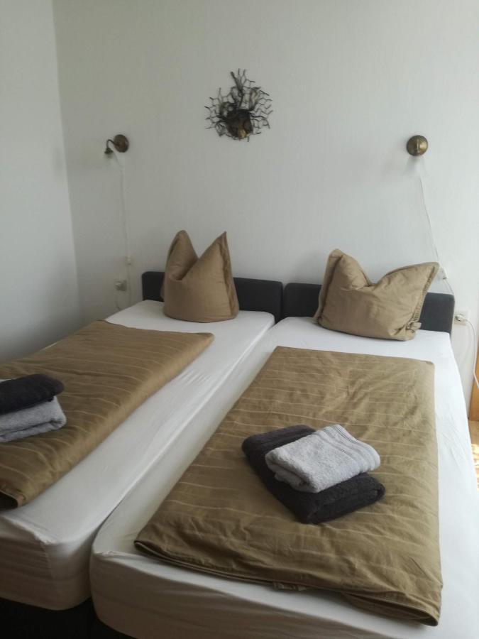 Hotel Haus Sonneneck Medebach Esterno foto