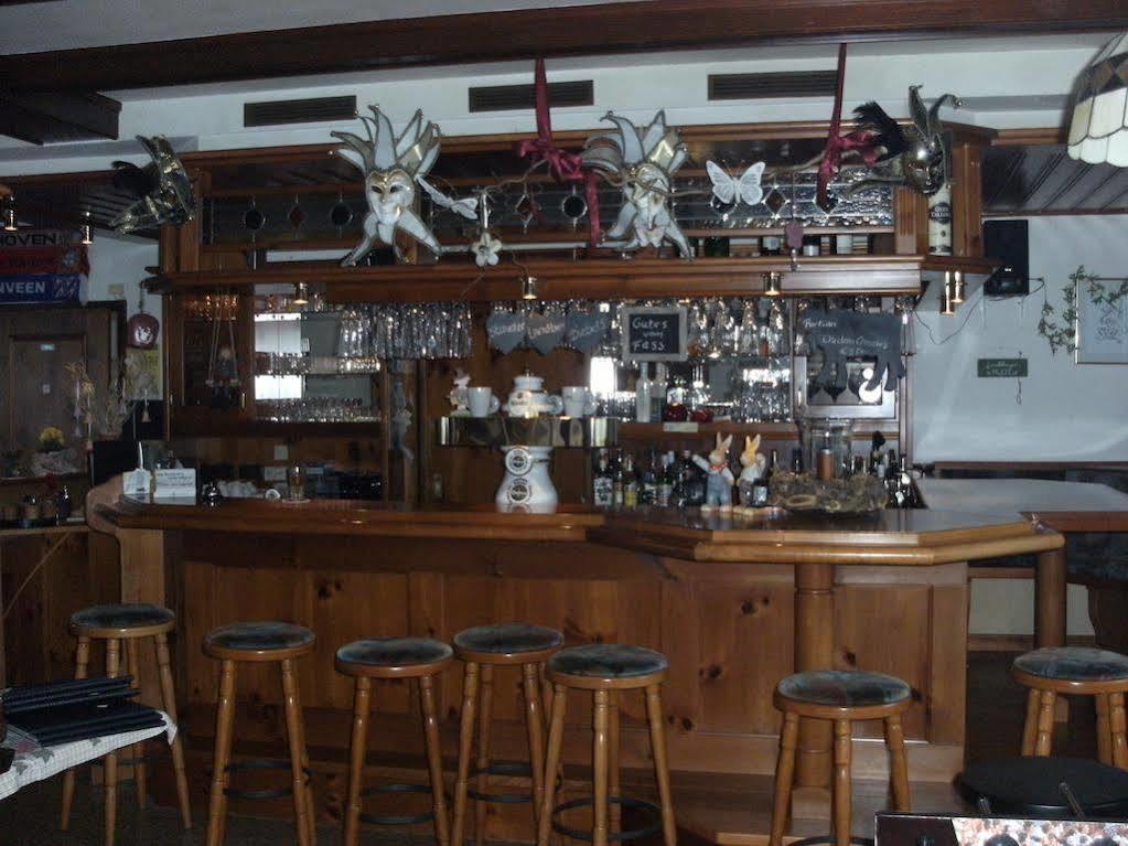 Hotel Haus Sonneneck Medebach Esterno foto