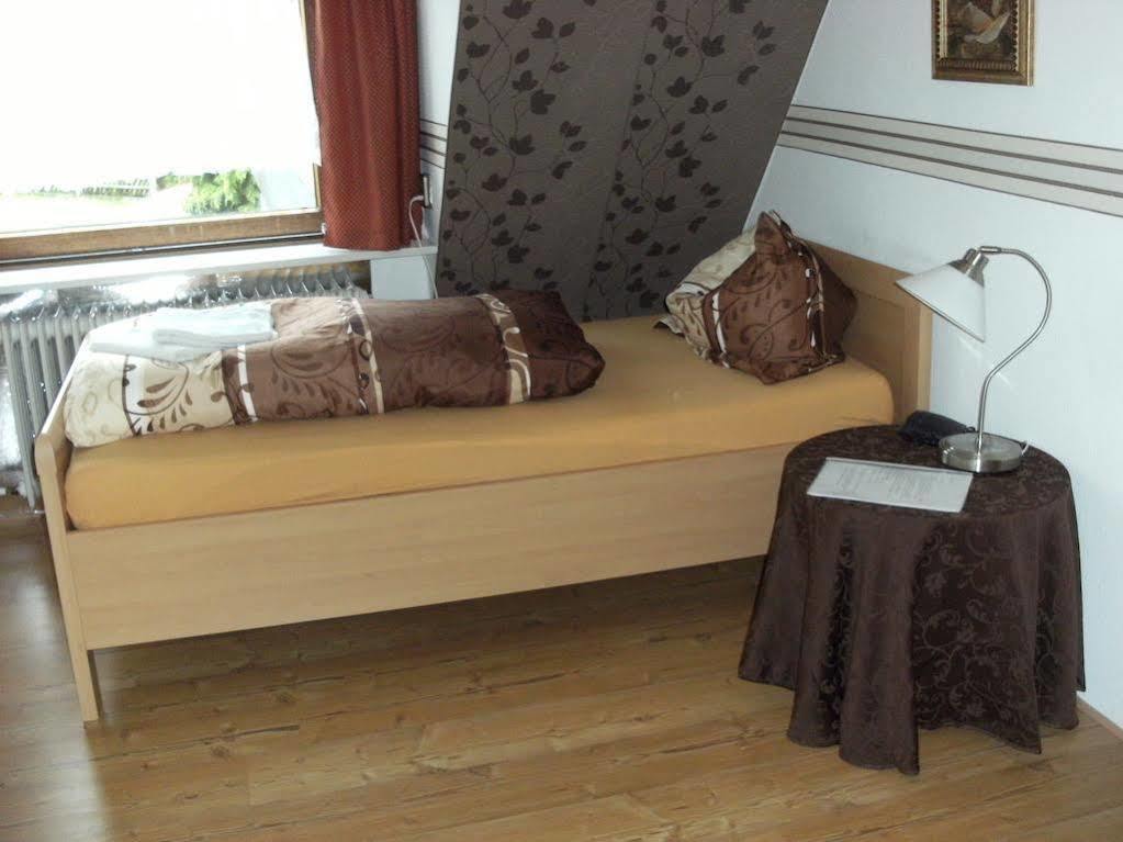 Hotel Haus Sonneneck Medebach Esterno foto