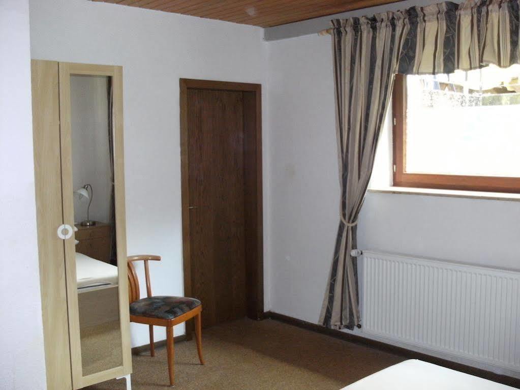 Hotel Haus Sonneneck Medebach Esterno foto
