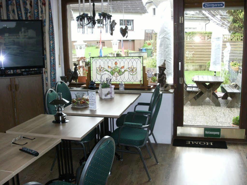 Hotel Haus Sonneneck Medebach Esterno foto