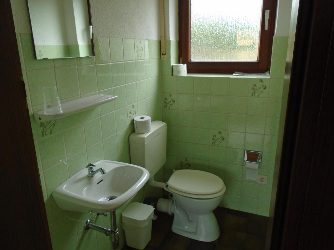 Hotel Haus Sonneneck Medebach Esterno foto