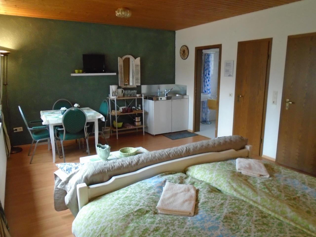 Hotel Haus Sonneneck Medebach Esterno foto